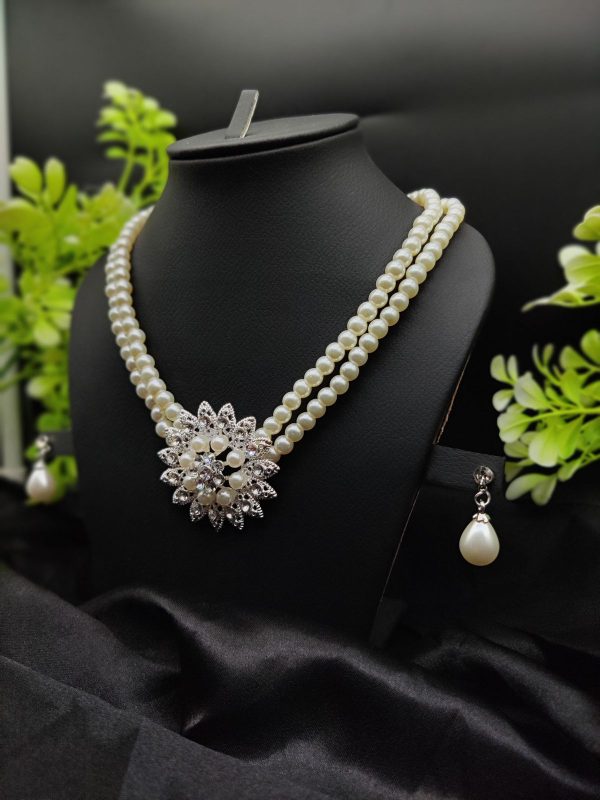 Graceful Radiance Pearl Necklace