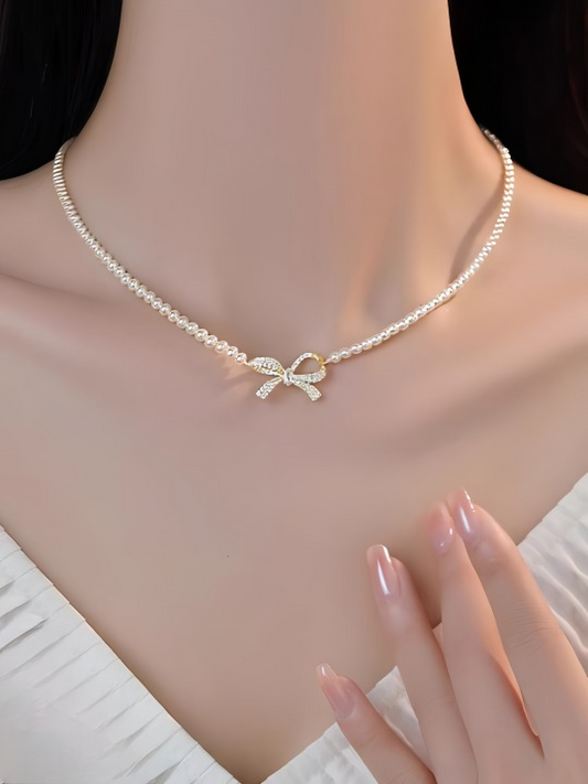 Bow Shape Pendant Necklace