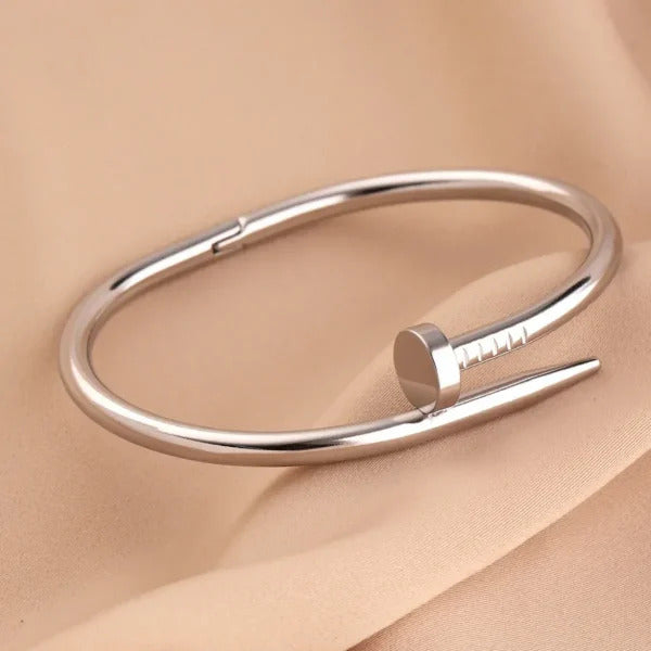 Nail Bracelet Keel Kara